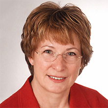 Frau Helga Diensthuber